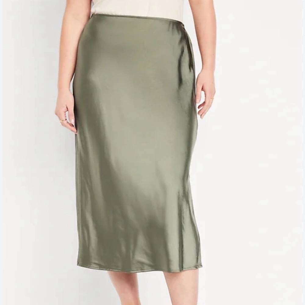 NEW Old Navy SATIN Skirt 3x